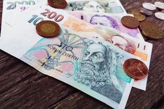 Kolik bere ředitel malé vesnické školy? Plat v roce 2026 vás překvapí